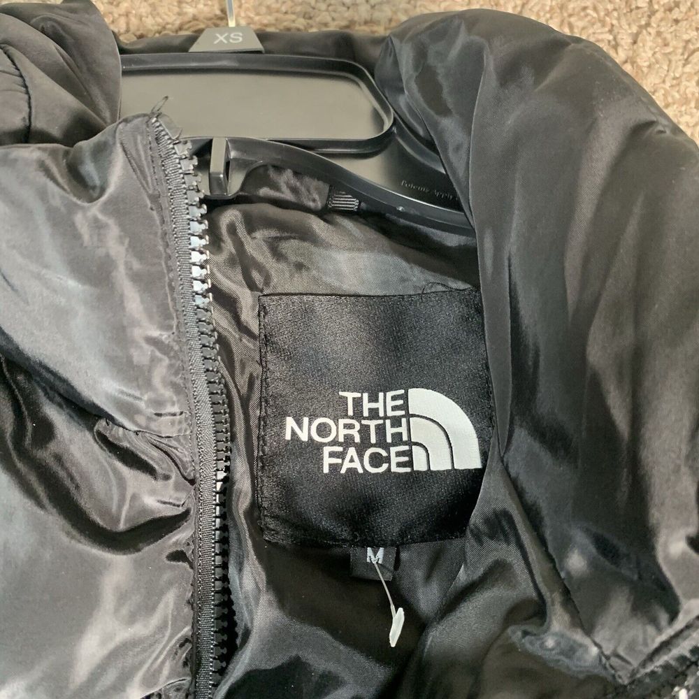 Men's North Face Jacket  1996 Retro Nuptse 700 Down Puffer Black [Medium] - Picture 4 of 9